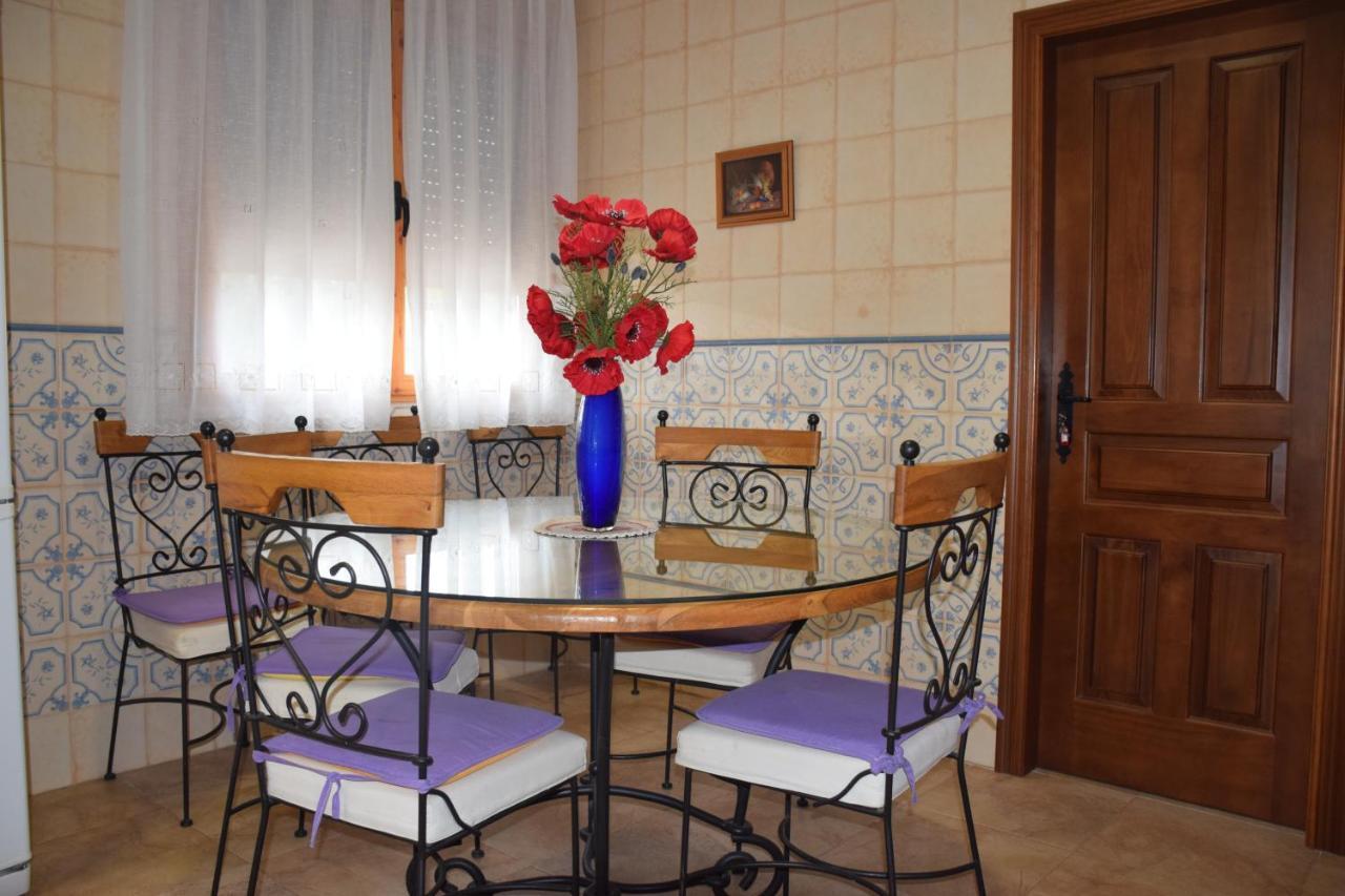 Casa Rural Las Palmeras Tobarra المظهر الخارجي الصورة